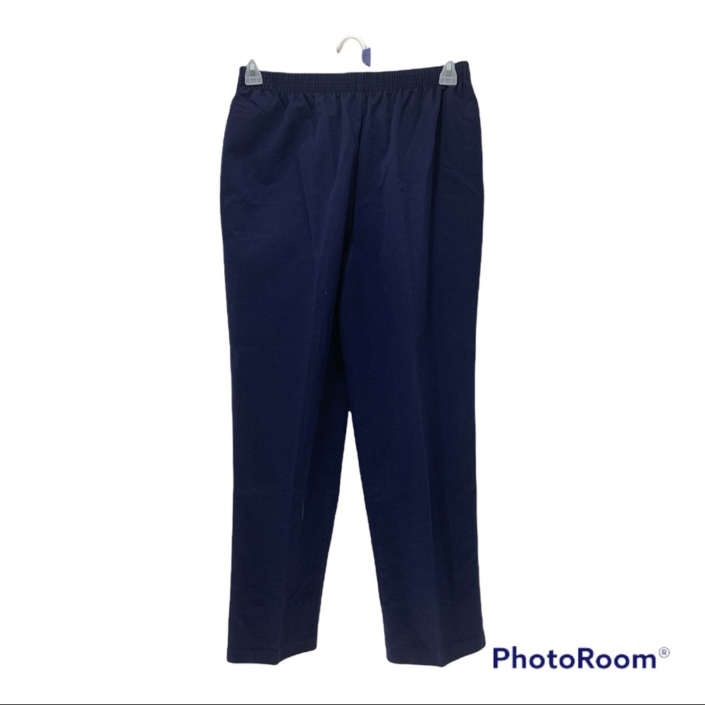 BonWorth Pants Women’s Petite Short Pull On